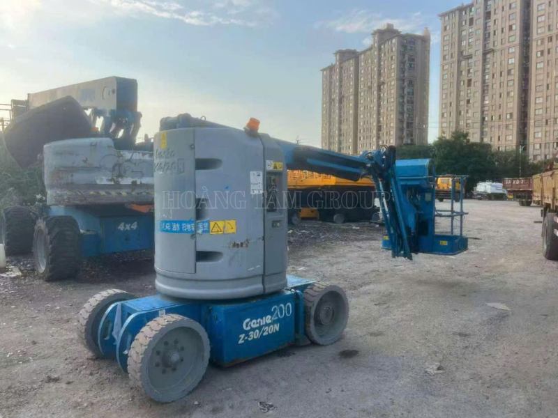 Xe Nâng Người Boom Lift Genie Z-30/20N RJ - Chiều Cao Làm Việc 11m - Đời 2016