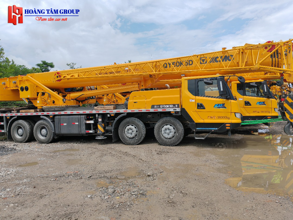 XE CẨU BÁNH LỐP 50 TẤN XCMG QY50K5D-3 – MỚI 100% - Nhập Khẩu Trung Quốc