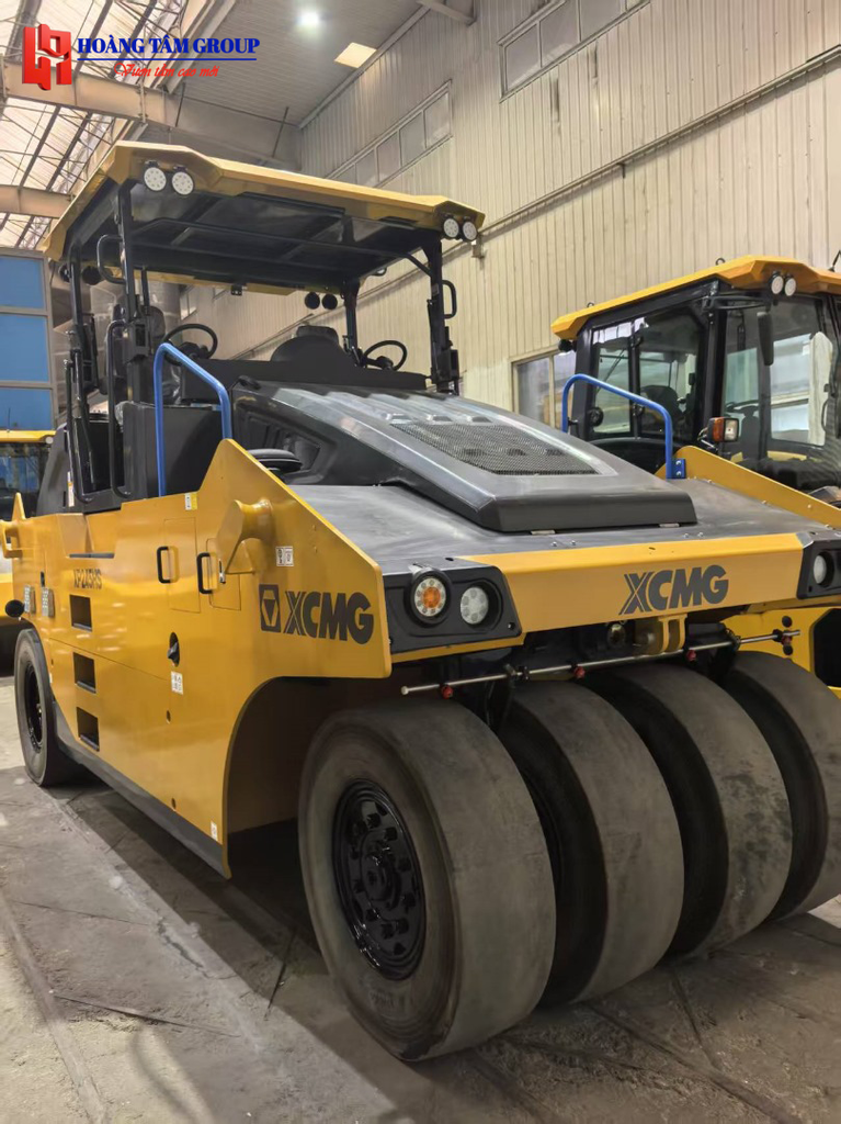 XE LU FULL LỐP XCMG XS245HS (24 TẤN)