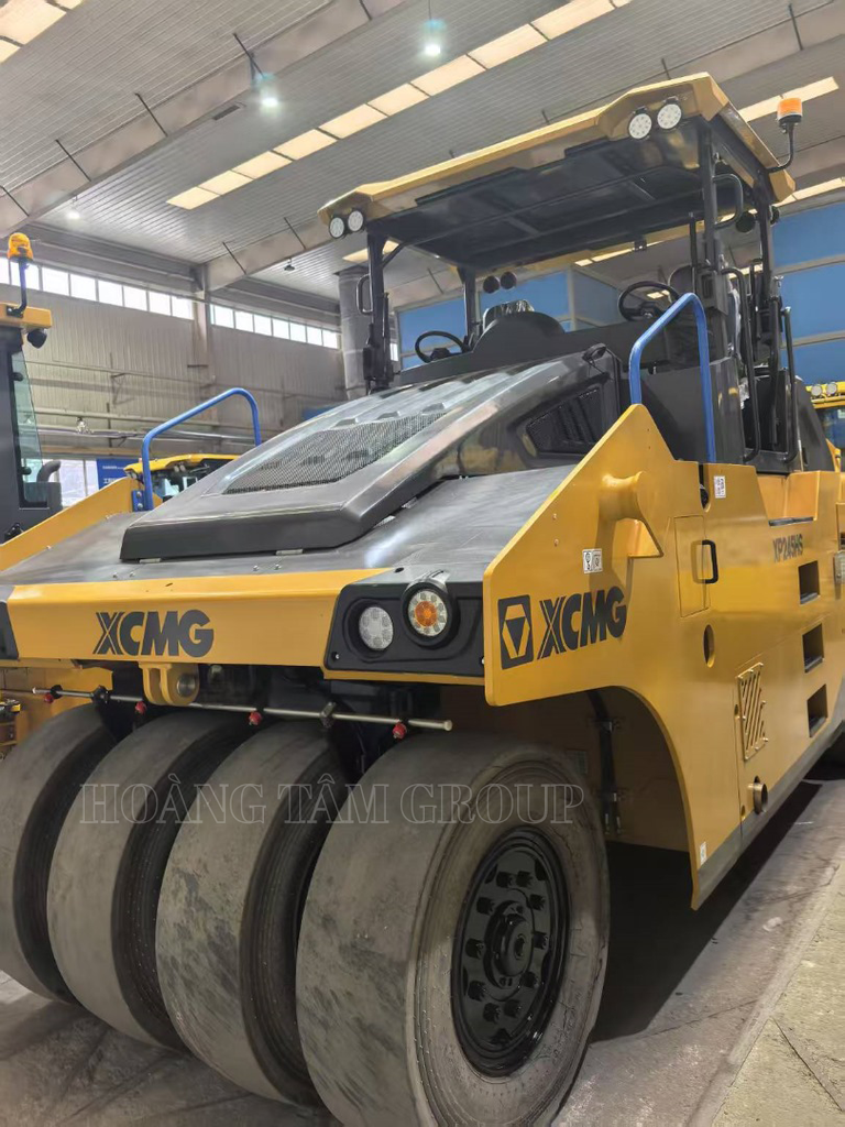 XE LU FULL LỐP XCMG XS245HS (24 TẤN)