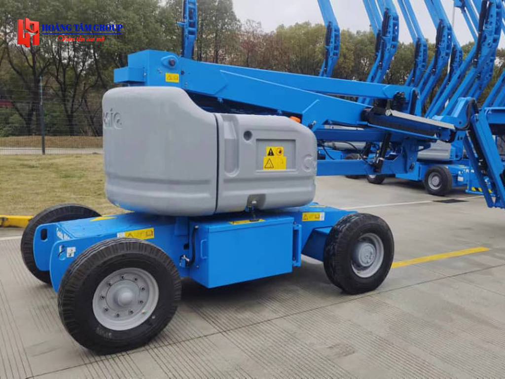 Xe Nâng Người Boom Lift Genie Z-45/25J DC - Chiều Cao 16m - Mới 100%