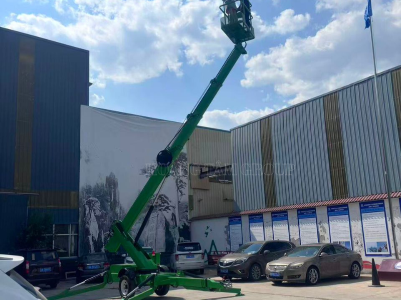 Xe Nâng Người Boom Lift Dạng Chân Nhện GBT-28 - Chiều Cao Làm Việc 28m - Mới 100%