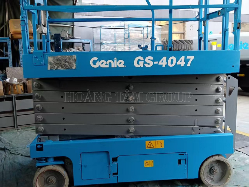 Xe Nâng Người Cắt Kéo Genie GS-4047 - Chiều Cao Làm Việc 14m - Đời 2019