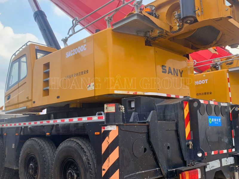 Cẩu Bánh Lốp Sany SAC2000C8 - 200 Tấn - Đời 2022 - Nhập khẩu Trung Quốc
