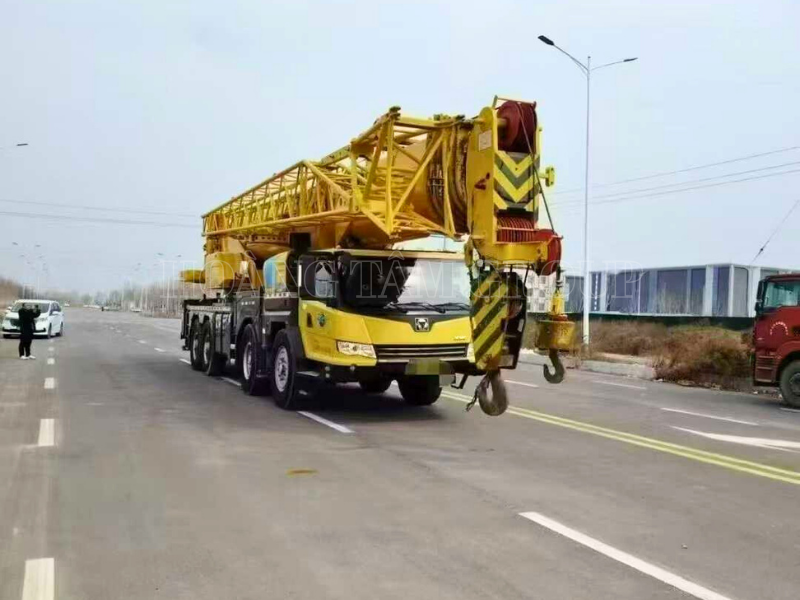 Cẩu Bánh Lốp XCMG XCT85L7 - 85 Tấn - Đời 2020 - Nhập khẩu Trung quốc