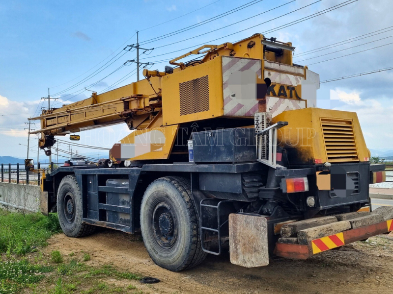 Cẩu Kato KR-35H-III – 35 Tấn - Đời 1993 - Nhập hhẩu Hàn Quốc