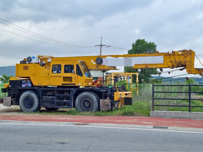 Cẩu Kato KR-35H-III – 35 Tấn - Đời 1993 - Nhập hhẩu Hàn Quốc