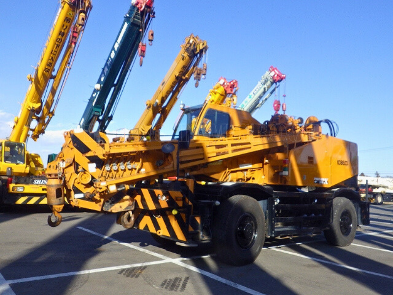 Cẩu Bánh Béo Kobelco RK250-8 - 25 Tấn - Đời 2014 - Nhập khẩu Nhật Bản