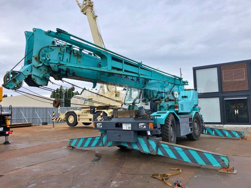 Cẩu Bánh Béo Kobelco RK250-5 - 25 Tấn – Đười 1998 - Nhập khẩu Nhật Bản
