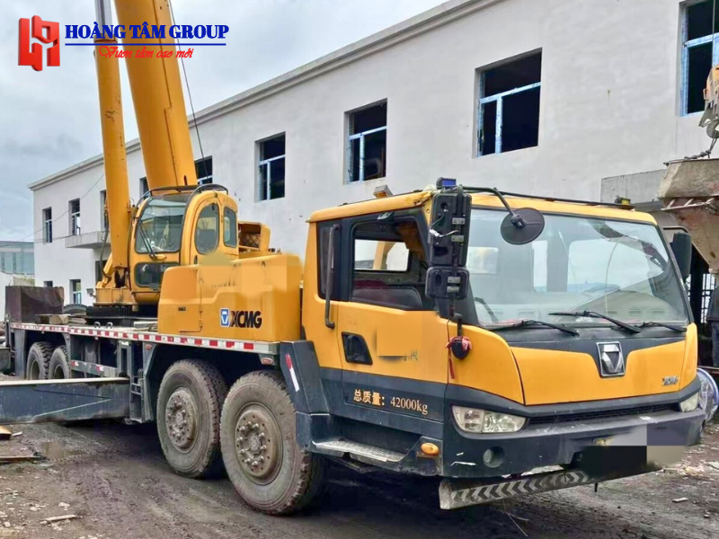 Cẩu Bánh Lốp XCMG QY50KA - 50 Tấn - Đời 2016 - Nhập khẩu Trung Quốc