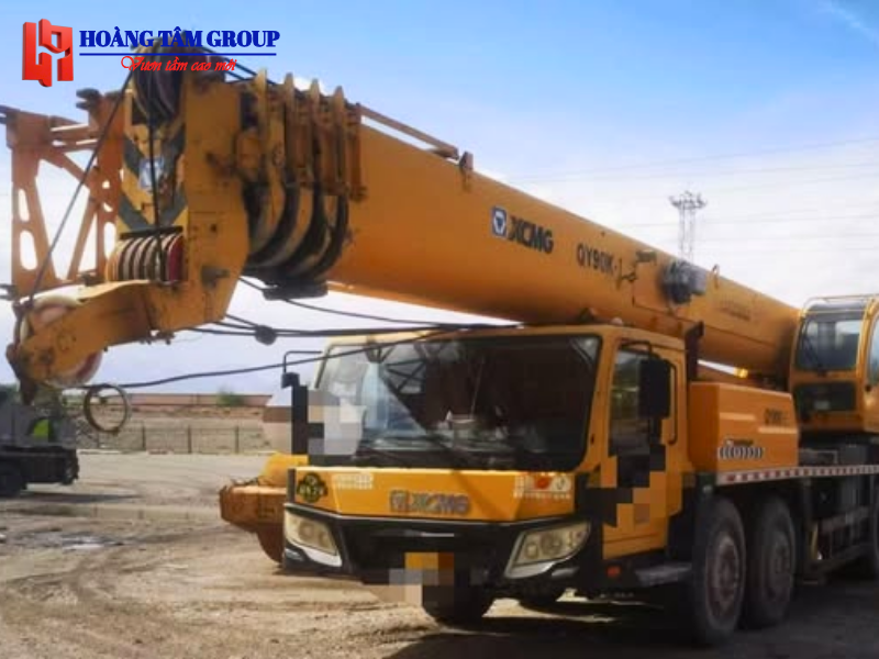 Cẩu Bánh Lốp Địa Hình XCMG7011 - 70 Tấn - Đời 2011 - Nhập khẩu Trung Quốc