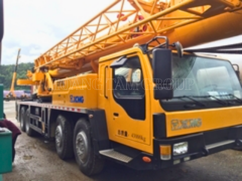 Cẩu Bánh Lốp Địa Hình XCMG7011 - 70 Tấn - Đời 2011 - Nhập khẩu Trung Quốc