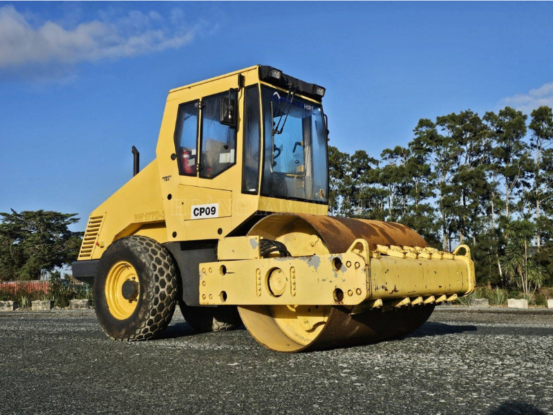 XE LU BOMAG BW177D-3 - ĐỜI 2003 - NHẬP KHẨU NEW ZEALAND