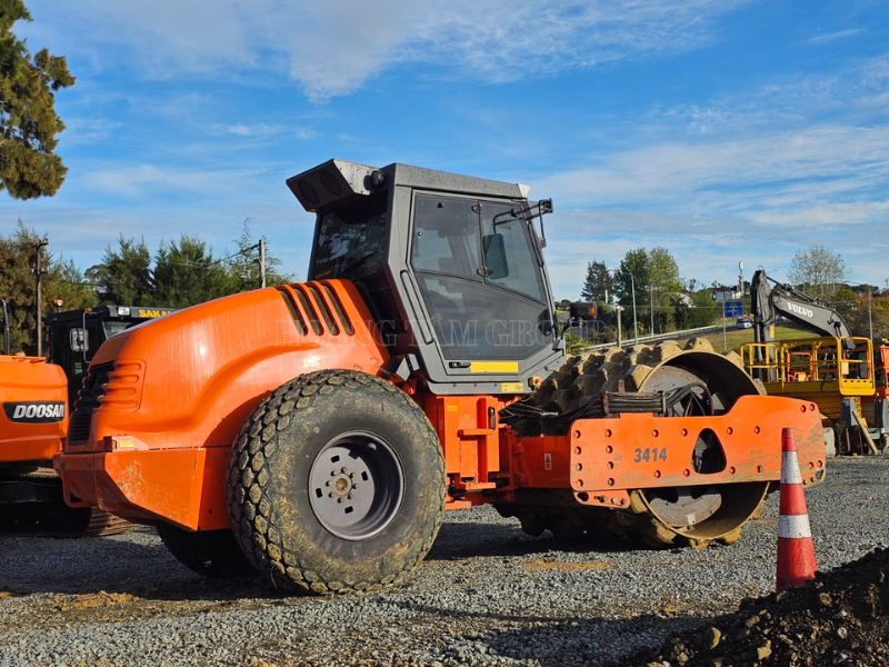 XE LU HAMM 3414E HTP PADFOOT - NHẬP KHẨU THEO YÊU CẦU - ĐỜI 2012