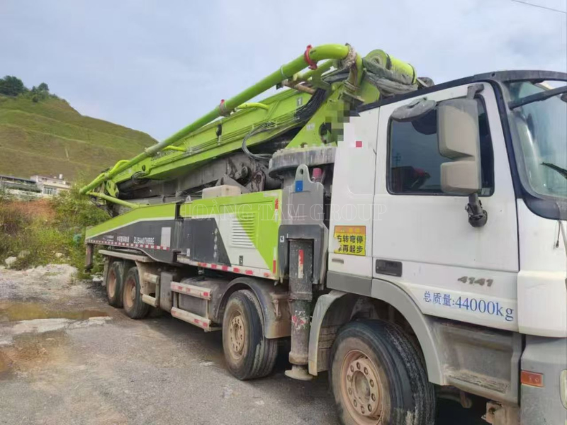 XE BƠM BÊ TÔNG ZOOMLION 56 MÉT - Đời 2020 - Trung Quốc