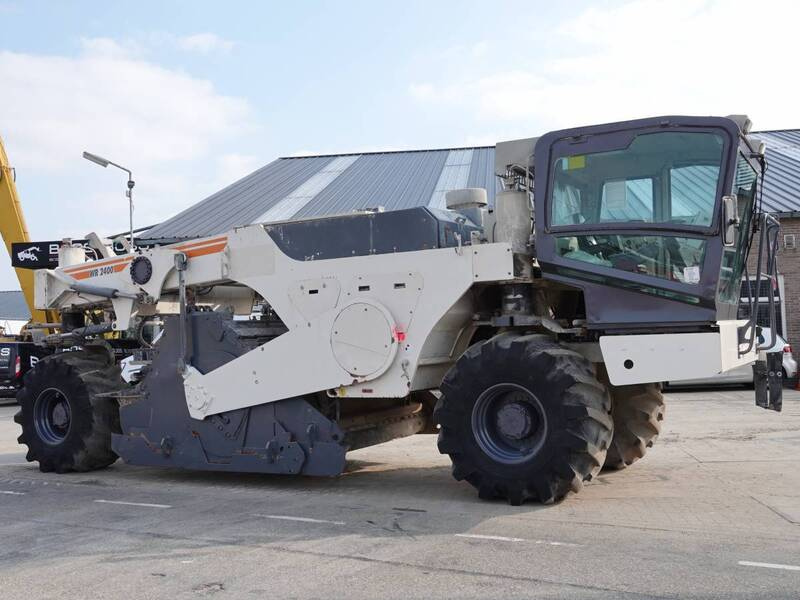 MÁY CÀO BÓC WIRTGEN WR2400 - Đời 2007 - Châu Âu