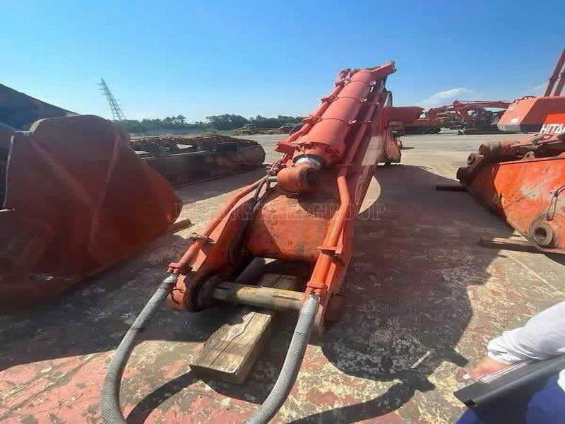 Máy Xúc Đào Bánh Xích Hitachi ZX870LCR-5B – Đời 2018 - Nhập Khẩu Trực Tiếp Từ Nhật Bản