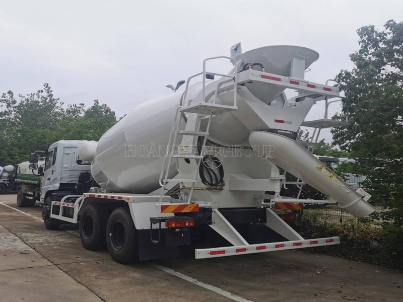 XE TRỘN BÊ TÔNG CHENGLONG YUCHAI 350HP(NEW)