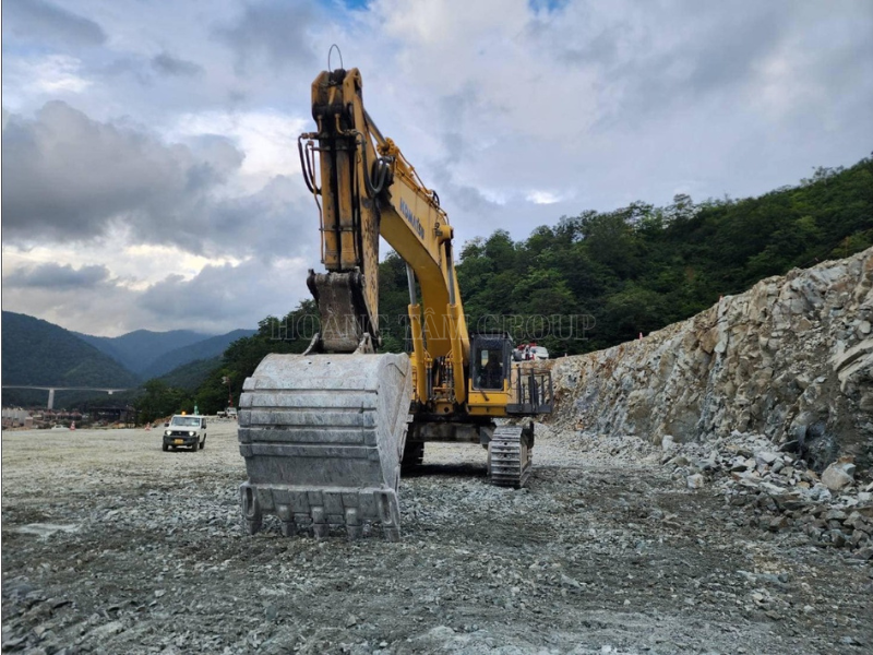 SIÊU MÁY XÚC ĐÀO BÁNH XÍCH KOMATSU PC1250-8 - NHẬP NHẬT BẢN