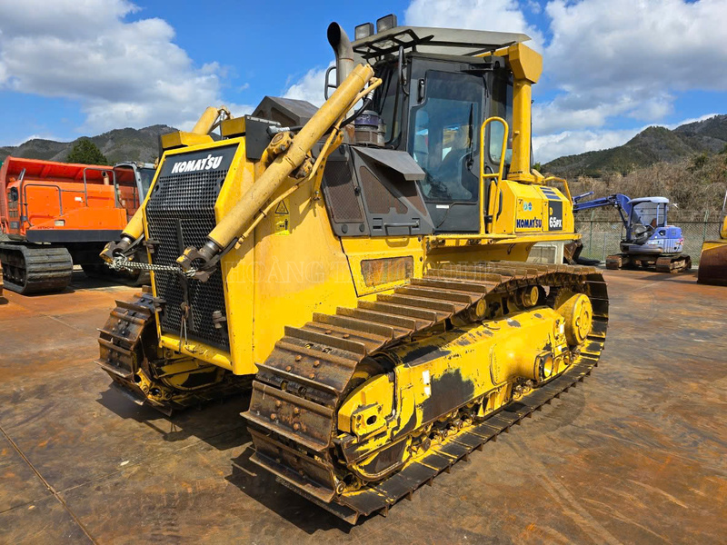 MÁY ỦI BÁNH XÍCH KOMATSU D65PX-15EO - ĐỜI 2017 - NHẬP KHẨU - NHẬT BẢN