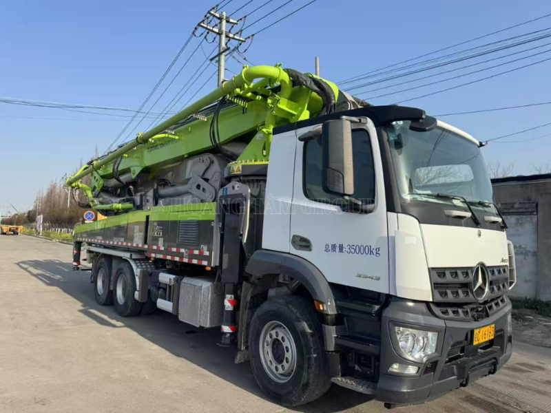 XE BƠM BÊ TÔNG 50 MÉT - Đời 2021 - Trung Quốc