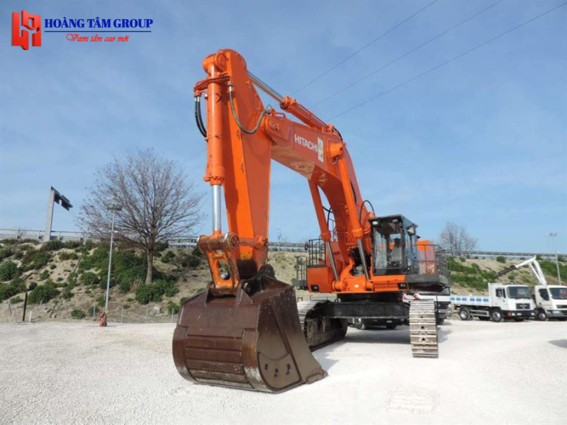 Máy Xúc Đào Bánh Xích Siêu Trọng Hitachi EX1200