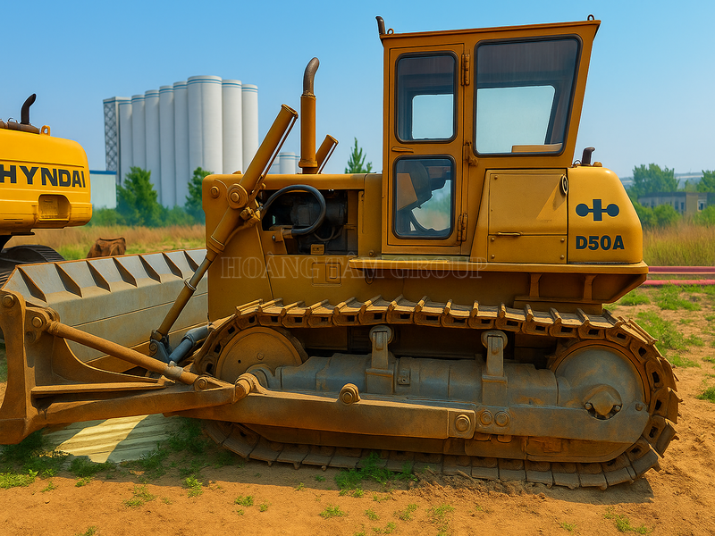 MÁY ỦI KOMATSU D50A-16 - ĐỜI 2011 - NHẬP KHẨU TRUNG QUỐC