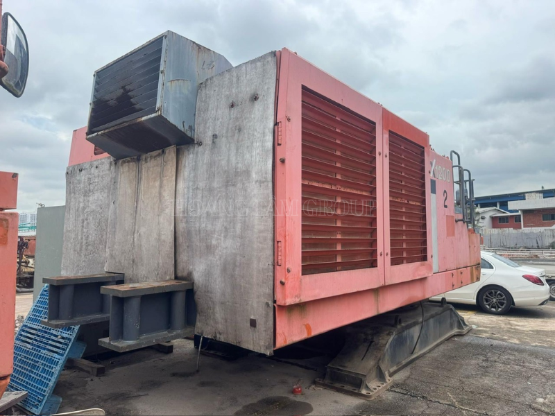 Máy Xúc Đào Bánh Xích Siêu Trọng Hitachi EX1200