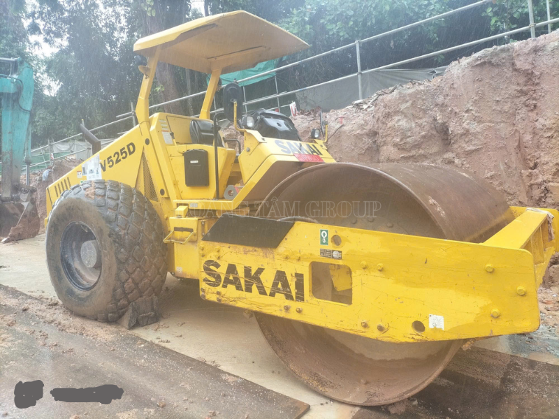 XE LU SAKAI SV525D - ĐỜI 2014 - NHẬP KHẨU SINGAPORE