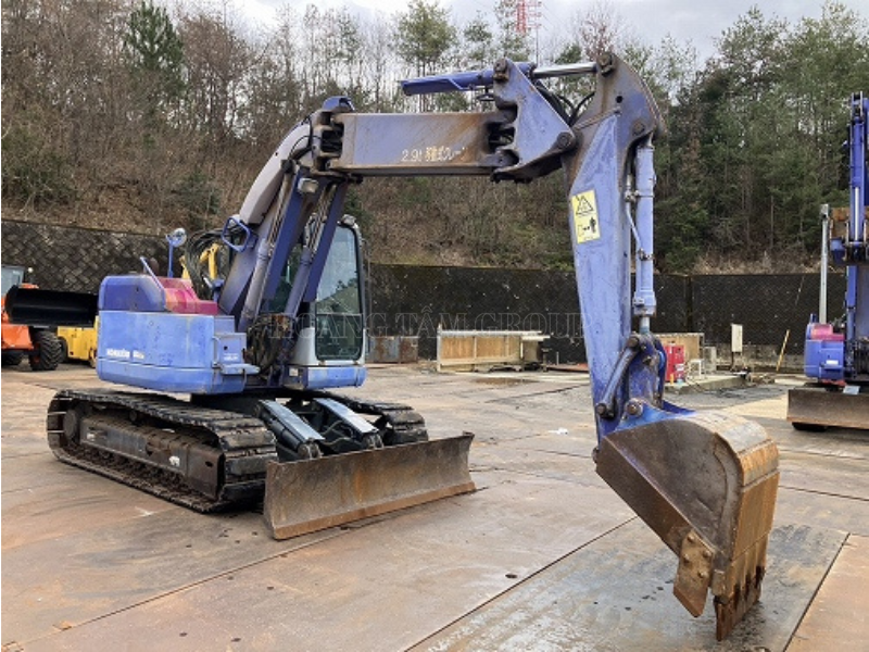 MÁY XÚC ĐÀO BÁNH XÍCH KOMATSU PC128UU-2E0 - ĐỜI 2008 - NHẬP KHẨU NHẬT BẢN