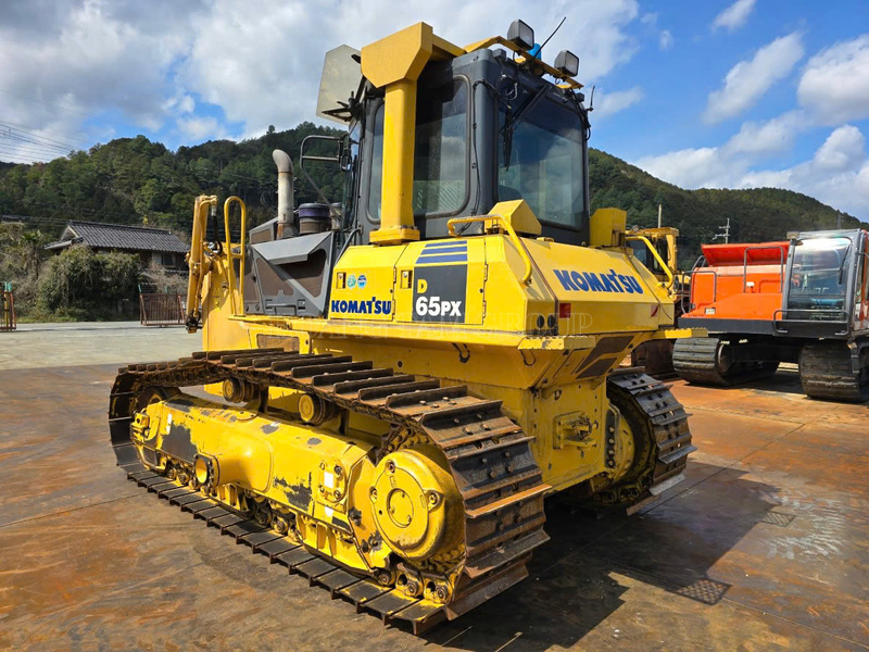 MÁY ỦI BÁNH XÍCH KOMATSU D65PX-15EO - ĐỜI 2017 - NHẬP KHẨU - NHẬT BẢN