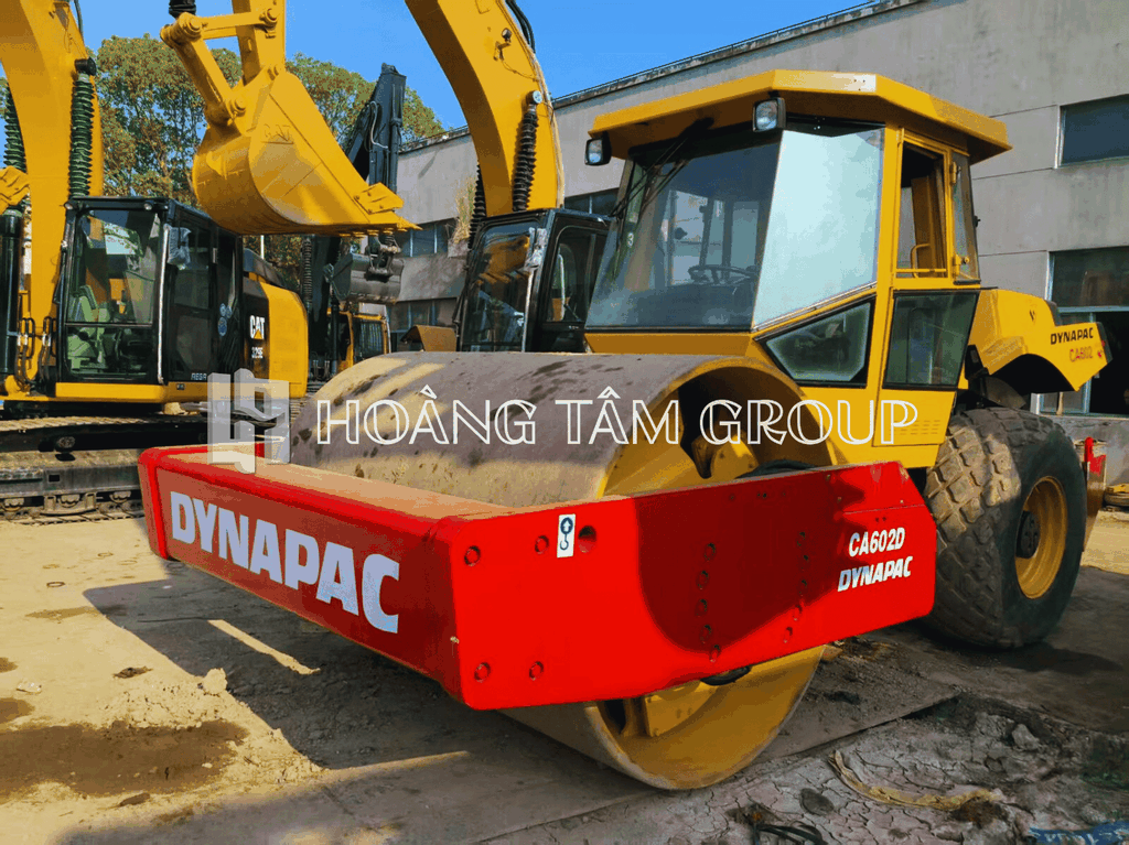 XE LU RUNG DYNAPAC CA602D - ĐỜI 2005 - NHẬP KHẨU TRUNG QUỐC