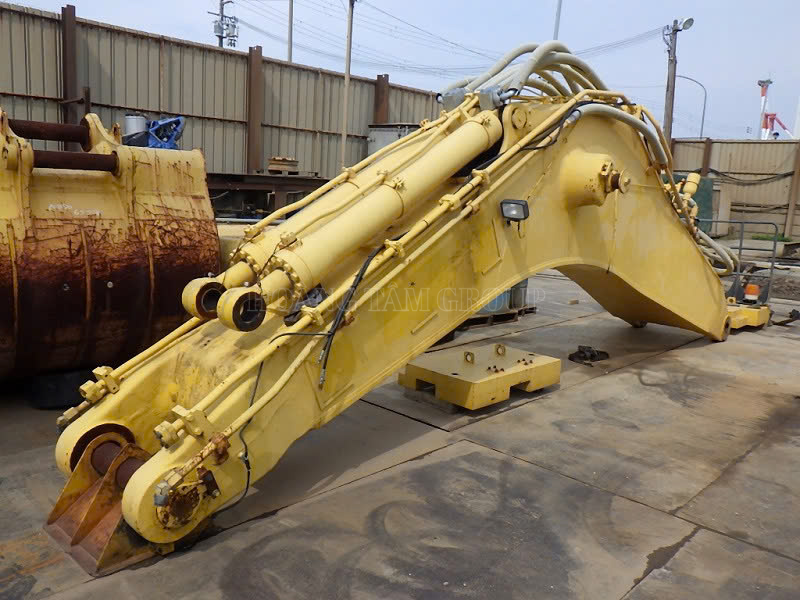 MÁY XÚC ĐÀO  KOMATSU PC850-8EO - ĐỜI 2017 - NHẬP KHẨU NHẬT BẢN