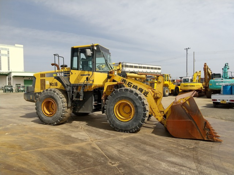 Máy Xúc Lật KOMATSU WA380-6 (2010) - Nhập Khẩu Nhật Bản