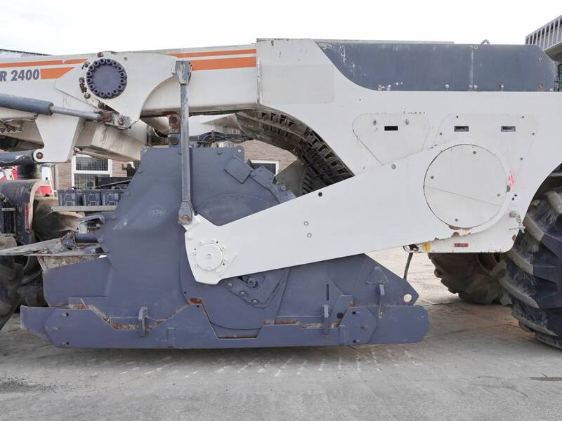 MÁY CÀO BÓC WIRTGEN WR2400 - Đời 2007 - Châu Âu