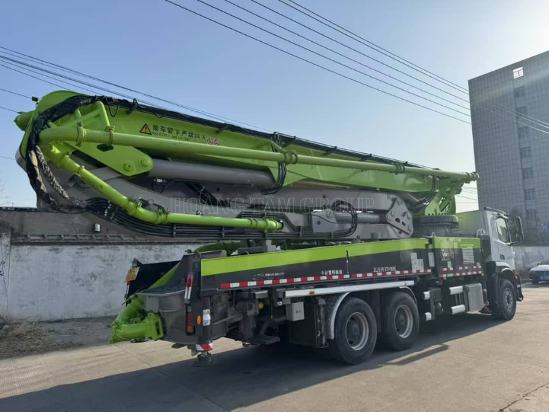 XE BƠM BÊ TÔNG 50 MÉT - Đời 2021 - Trung Quốc