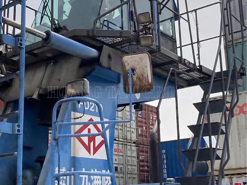 XE NÂNG HÀNG MITSUBISHI FD210 - ĐỜI 2006 - NHẬP KHẨU NHẬT BẢN