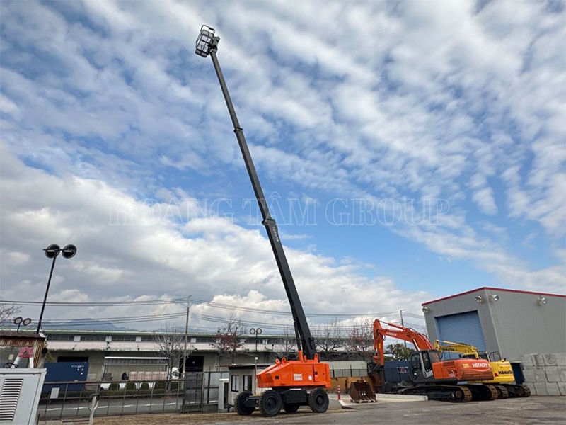 Xe Nâng Người Boom Lift ISUZU 4JD21-27061 - Chiều Cao Làm Việc 21m - Đời 2009