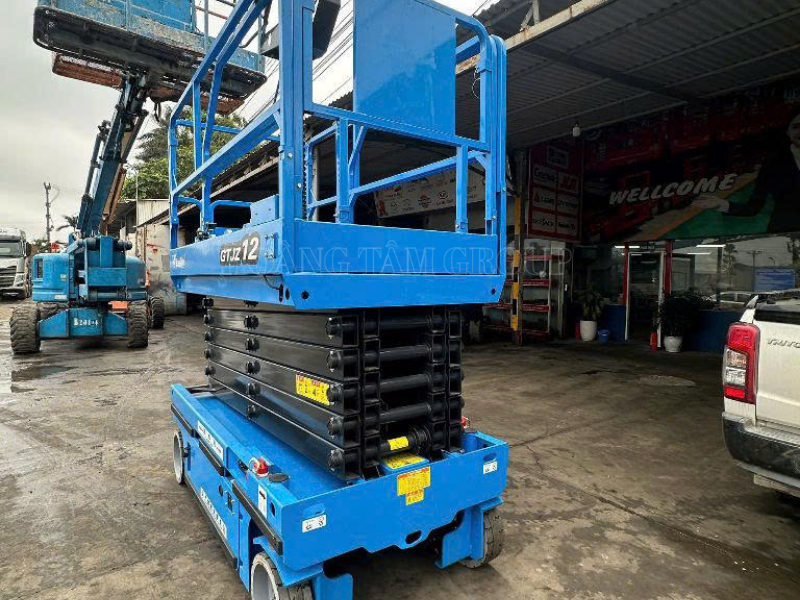 Xe Nâng Người Cắt Kéo VASHIN GTJZ-12 - Chiều Cao làm Việc 14m - Đời  2024