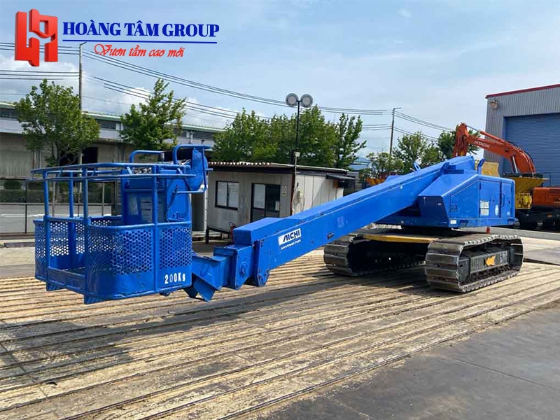 Xe Nâng Người Boom Lift AICHI SR18A – 707161 – Chiều Cao Làm Việc 18m - Đời 2007