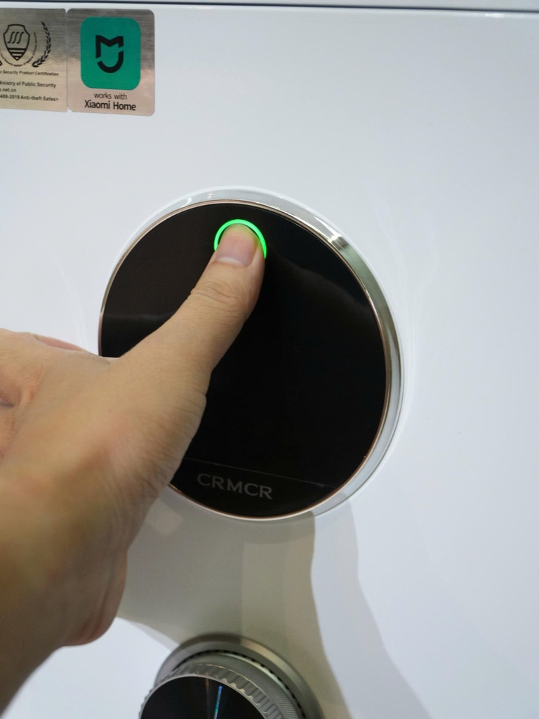 Két Sắt Xiaomi CRMCR 61PC Khóa Vân Tay Điện Tử Định Danh Người Mở, Có Hầm Bí Mật