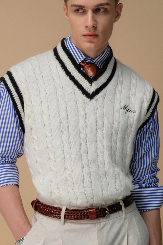 Louise Knit Gile