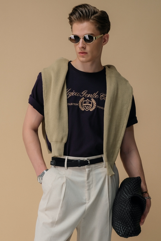 Majou Gentle Club Tee
