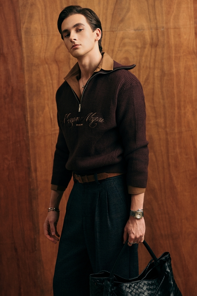 Maison Majou Zip Sweater