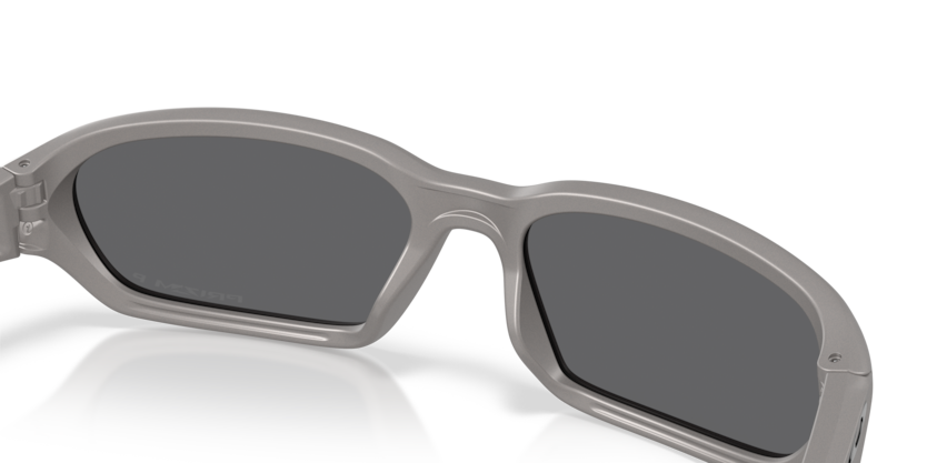 Kính Mát OAKLEY Terraforma TITANIUM