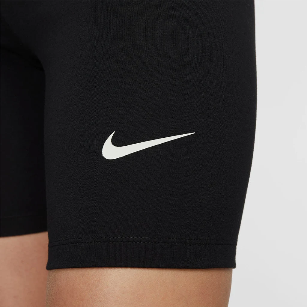 Quần Ngắn Thời Trang Nữ Nike AS W NSW NK CLSC HR 8IN SHORT