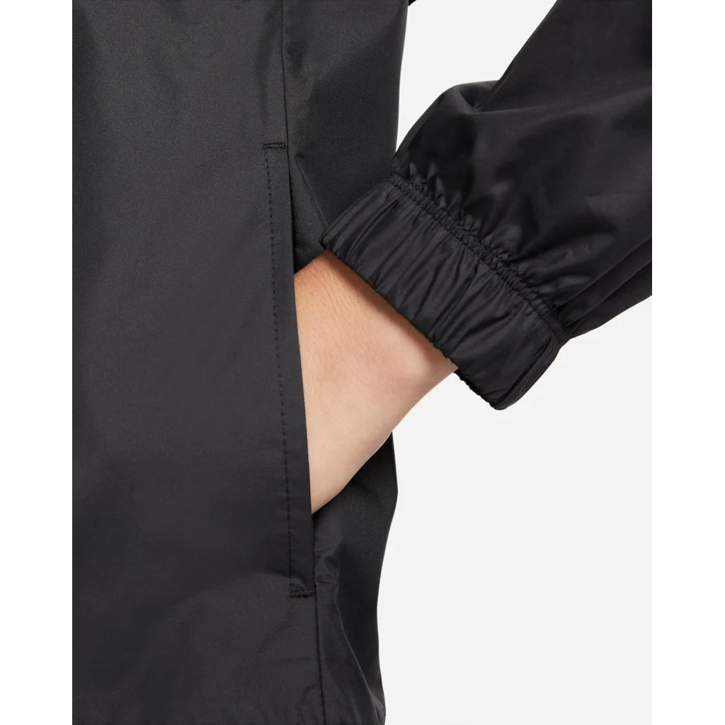 Áo Khoác Thể Thao Nữ Nike Sportswear Essential Repel - Đen