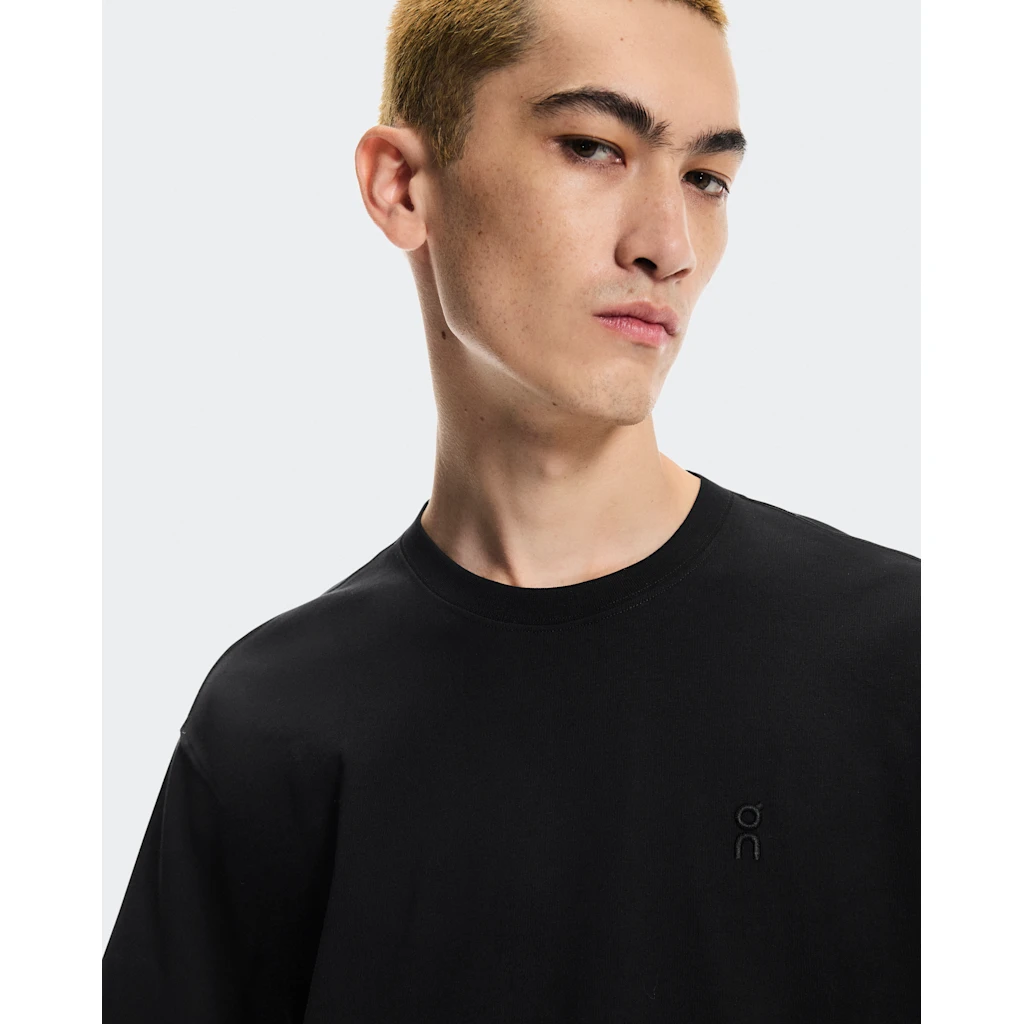 Áo Tay Ngắn Thể Thao Nam On Running Club Collective-T Black