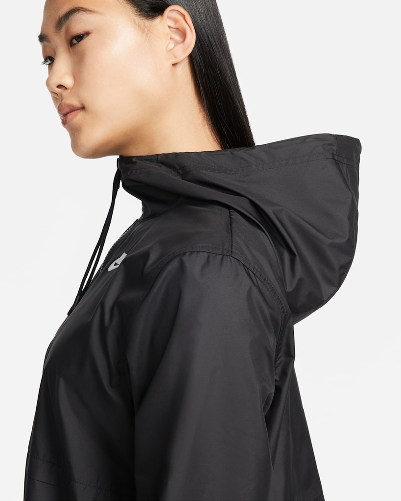 Áo Khoác Thể Thao Nữ Nike Sportswear Essential Repel - Đen