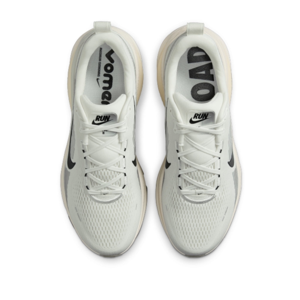 Giày Chạy Bộ Nam Nike Vomero 18 ‘Coconut Milk’